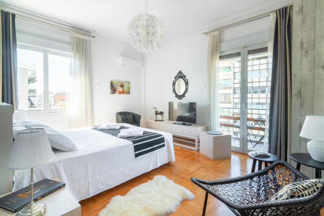 Zeus By Heloni Apartments Athén Kültér fotó